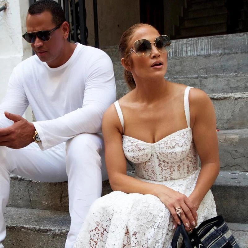 GUCCI GG0225S/004 5 GUCCI GG0225S/004 - Image 3