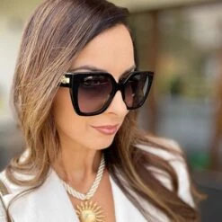 GUCCI GG1300S/001 9 GUCCI GG1300S/001 -Etnia Barcelona || Gucci Shop gucci gg1300s black 1