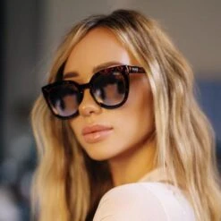 QUAY NOOSA/TAUPE -Etnia Barcelona || Gucci Shop noosapdp4450x