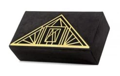 ΘΗΚΗ ANNA KARIN KARLSSON